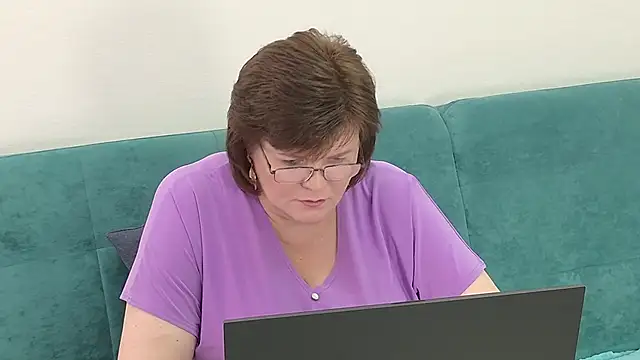 Sandra Sunrise online show from November 4, 2025, 7:51 am