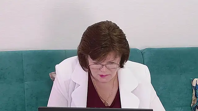 Snapshot of Sandra_Sunrise chatting on April 16, 2026, 12:17 pm Sandra Sunrise online show from April 16, 2026, 12:17 pm
