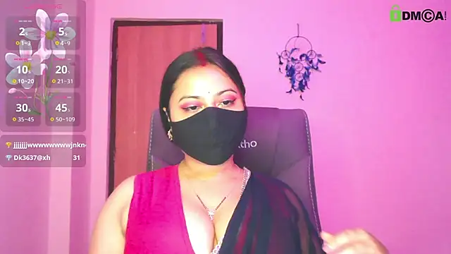 Snapshot of SassyWildCouple chatting on July 21, 2026, 3:14 pm SassyWildCouple online show from July 21, 2026, 3:14 pm