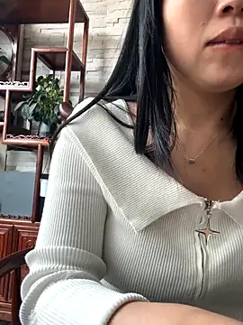 Snapshot of Searl- chatting on October 28, 2025, 5:44 am Searl- online show from October 28, 2025, 5:44 am