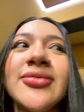 Snapshot of eurenatacardos chatting on October 8, 2025, 3:59 am eurenatacardos online show from October 8, 2025, 3:59 am