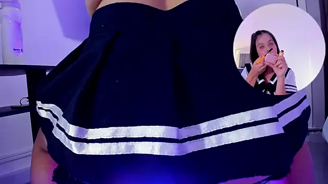 thamiina  online show from November 27, 2025, 7:05 pm