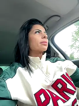 VanesaCharm online show from October 6, 2025, 6:00 am