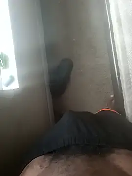 Kaalum561 online show from December 1, 2025, 1:49 pm