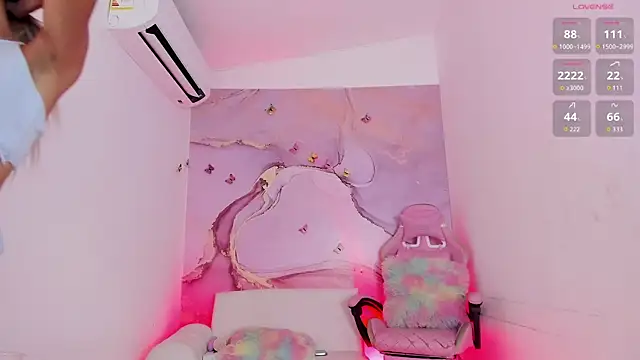 Maariangel online show from September 20, 2025, 3:18 am