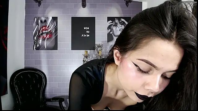 aleesha cameron02 online show from September 30, 2025, 9:09 pm