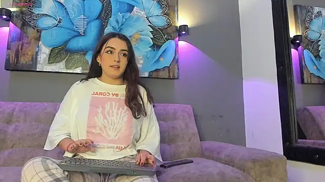 elizabeth lamer online show from January 15, 2026, 6:07 am