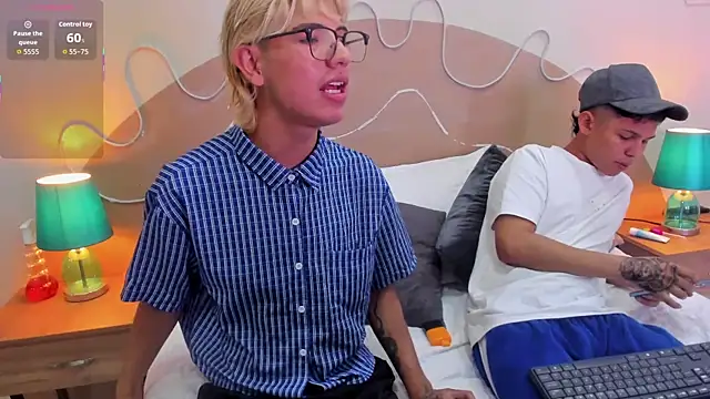 Enrrixxx  online show from November 12, 2025, 12:44 am