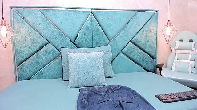 Snapshot of MELODY_FIRE_ chatting on October 23, 2025, 2:16 pm MELODY FIRE  online show from October 23, 2025, 2:16 pm