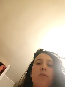 Snapshot of Bygambilia912 chatting on October 31, 2025, 3:51 am Bygambilia912 online show from October 31, 2025, 3:51 am