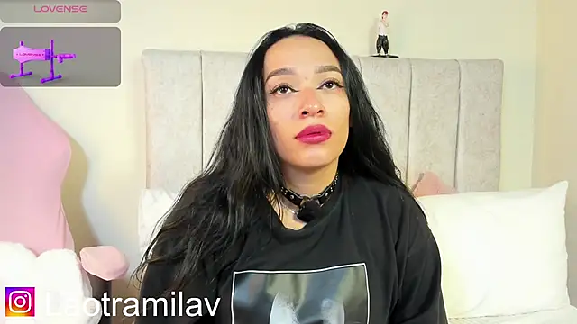 juliettaa 1 online show from August 3, 2026, 11:41 pm