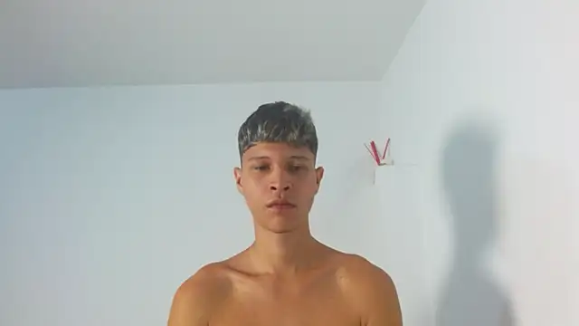 Twinkcock22 online show from July 31, 2026, 11:15 pm