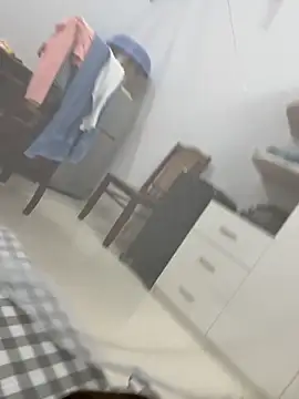 Snapshot of PhuongNhi21 chatting on October 20, 2025, 11:49 pm PhuongNhi21 online show from October 20, 2025, 11:49 pm