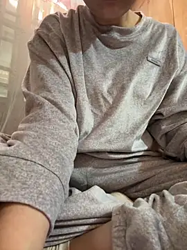 PhuongNhi21 online show from November 30, 2025, 2:26 am