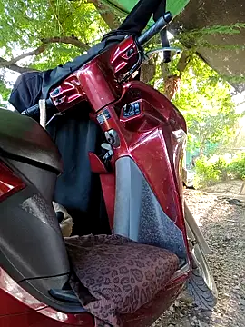 Tina Ty online show from December 18, 2025, 12:27 am