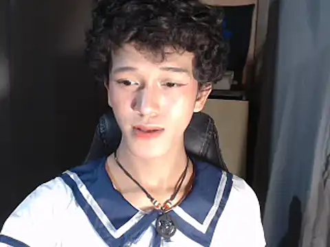 kenbigcockxx online show from October 4, 2025, 9:40 am