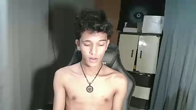 kenbigcockxx online show from October 27, 2025, 6:01 pm