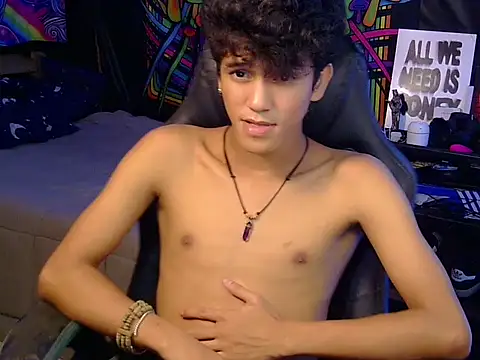 kenbigcockxx online show from June 23, 2026, 3:37 am