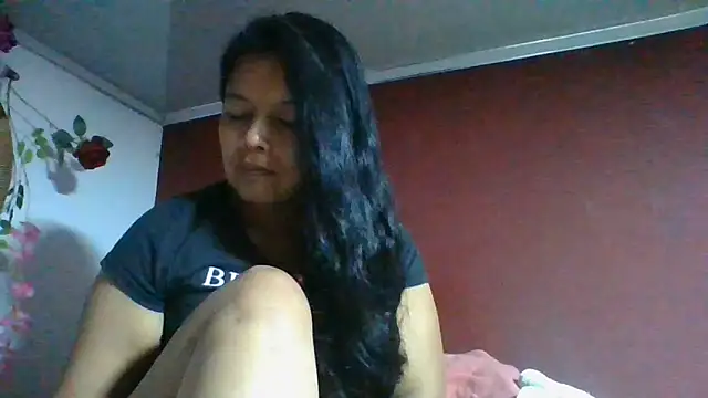 DianaOchoa  online show from June 16, 2026, 2:03 am