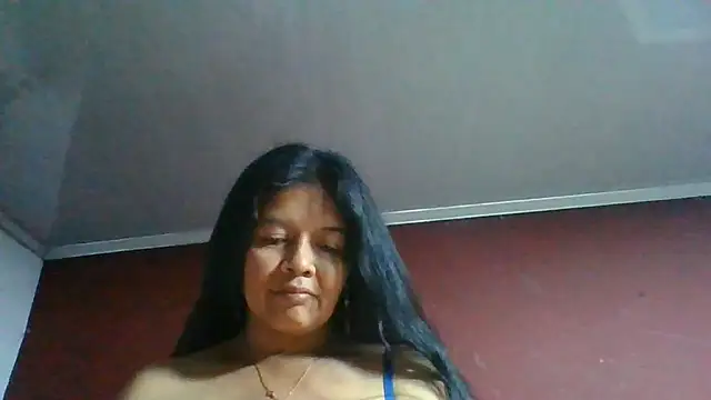 DianaOchoa  online show from June 19, 2026, 3:11 am