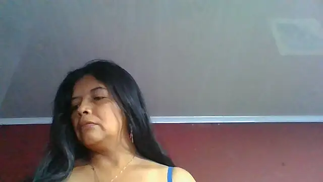 DianaOchoa  online show from June 20, 2026, 11:24 am