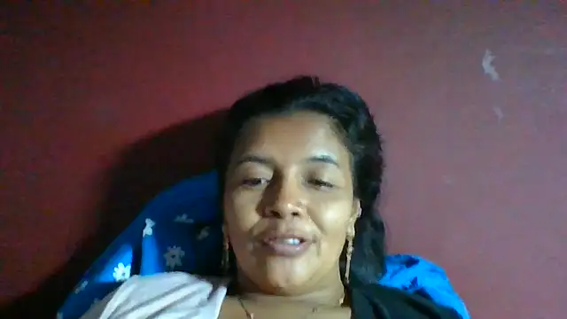 DianaOchoa  online show from July 22, 2026, 5:10 am