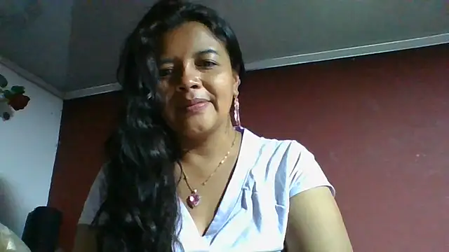 DianaOchoa  online show from July 25, 2026, 8:45 am