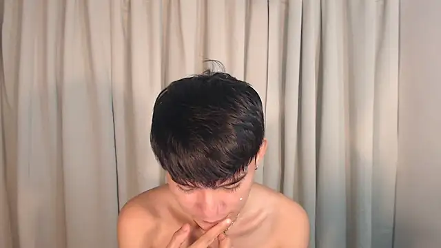 Snapshot of asian_dai chatting on September 21, 2025, 7:37 pm asian dai online show from September 21, 2025, 7:37 pm