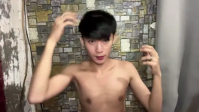 Snapshot of asian_dai chatting on September 27, 2025, 4:12 pm asian dai online show from September 27, 2025, 4:12 pm