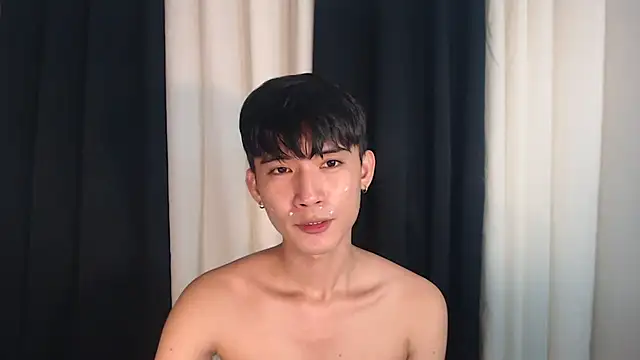 Snapshot of asian_dai chatting on September 28, 2025, 4:18 am asian dai online show from September 28, 2025, 4:18 am