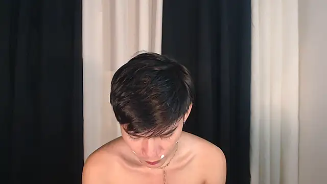 Snapshot of asian_dai chatting on October 2, 2025, 5:14 am asian dai online show from October 2, 2025, 5:14 am