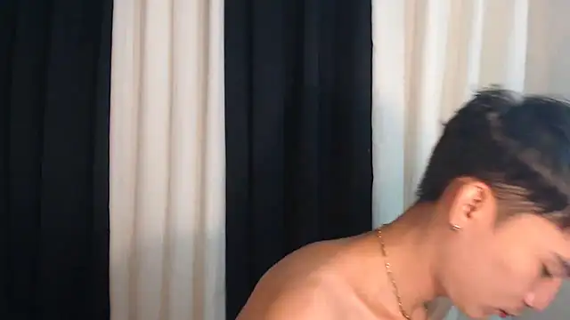 Snapshot of asian_dai chatting on October 21, 2025, 4:35 am asian dai online show from October 21, 2025, 4:35 am