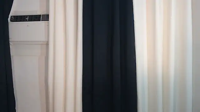 Snapshot of asian_dai chatting on October 28, 2025, 6:39 am asian dai online show from October 28, 2025, 6:39 am