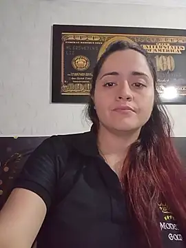 candy  fox  online show from November 27, 2025, 11:56 am