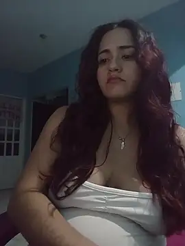 candy  fox  online show from January 11, 2026, 6:40 am