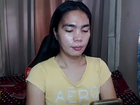 Snapshot of Simple_Martina chatting on September 16, 2025, 1:39 am Simple Martina online show from September 16, 2025, 1:39 am