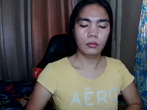 Snapshot of Simple_Martina chatting on September 27, 2025, 2:49 am Simple Martina online show from September 27, 2025, 2:49 am