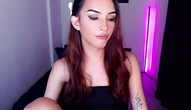 Snapshot of Alicegreenexx chatting on May 22, 2026, 7:37 am Alicegreenexx online show from May 22, 2026, 7:37 am
