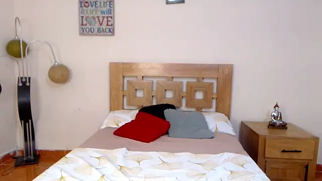 ValeSantoDomingo online show from October 14, 2025, 9:37 pm