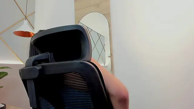 ValeSantoDomingo online show from March 24, 2026, 10:59 pm