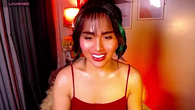 Snapshot of urmidnightcravingsxx chatting on June 27, 2026, 1:21 am urmidnightcravingsxx online show from June 27, 2026, 1:21 am