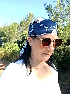 caro252 online show from May 23, 2026, 7:02 am