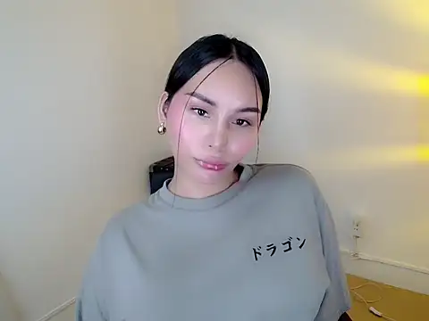 Snapshot of holly_tabby chatting on March 26, 2026, 8:14 pm holly tabby online show from March 26, 2026, 8:14 pm