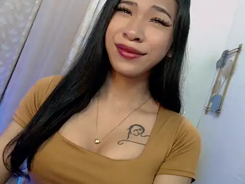 Annaloula online show from March 12, 2026, 4:02 pm