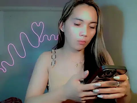 Sweet ThaliaXX online show from November 28, 2025, 12:46 am