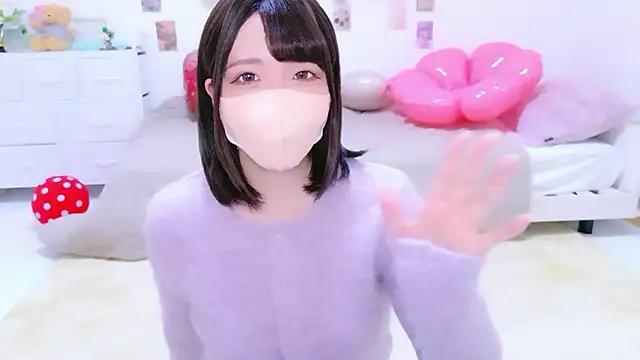 Anzu xx online show from April 8, 2026, 5:24 pm