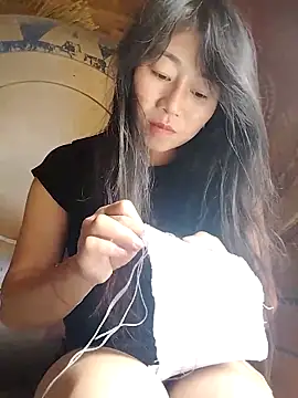 babychill09 online show from September 18, 2025, 2:57 am