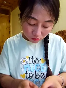 babychill09 online show from October 7, 2025, 11:57 pm