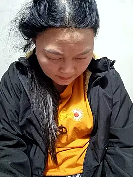 yoowwmr online show from January 18, 2026, 11:47 am