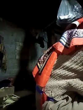 Snapshot of Zhan99999 chatting on November 4, 2025, 11:53 am Zhan99999 online show from November 4, 2025, 11:53 am